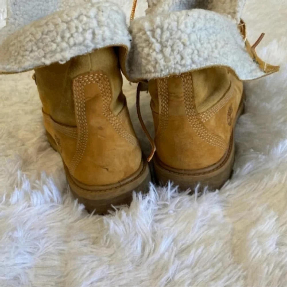 TIMBERLAND workboot fur lined fold down waterproof ankle size 6 1/2